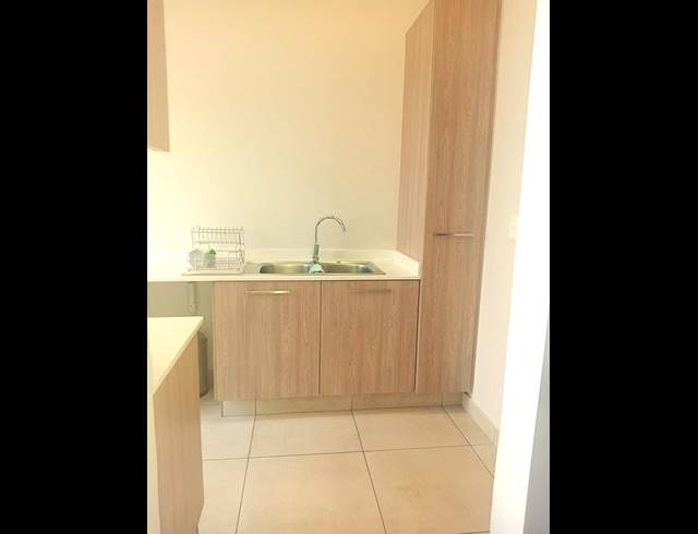 3 BEDROOM HOUSE FOR SALE IN MIDSTREAM MEADOWS